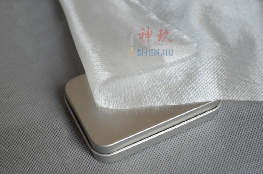 石英纖維和玻璃纖維有什么不同？